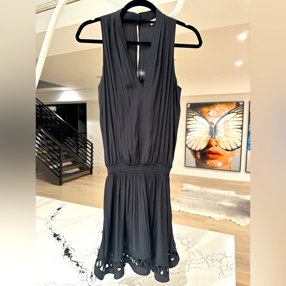 Black silk like sleeveless dress size XS (more like a small)